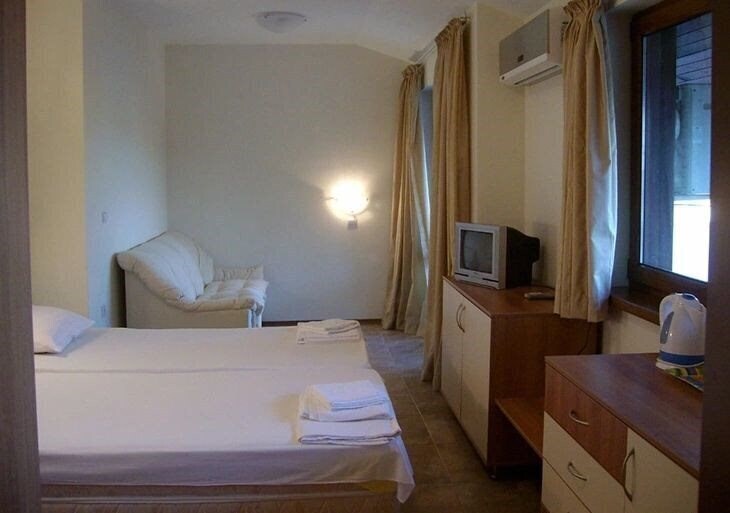 Апартаменти Laleya 3*